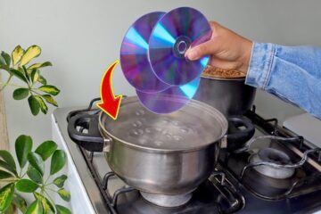 Never throw away old CD disc, collect them and turn them into dollars